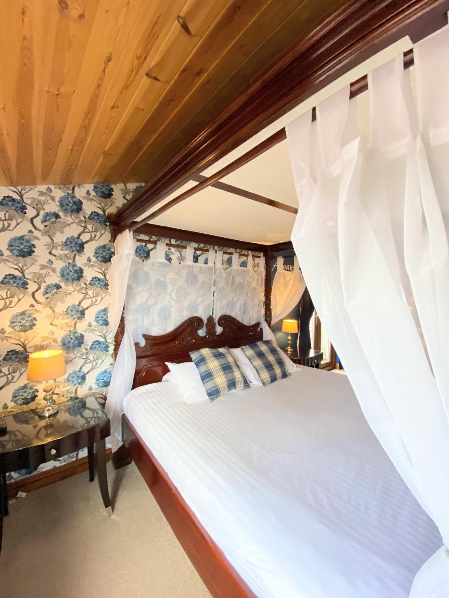 فيلا Lomond 5 With Private Hot Tub - Fife - Loch Leven - Lomond Hills - Pet Friendly Kelty المظهر الخارجي الصورة